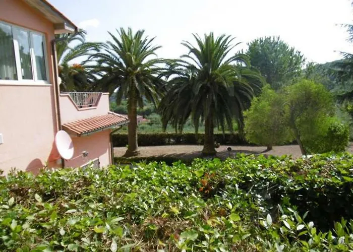 ヴィラ Vanna Trilo -quadrilocale *